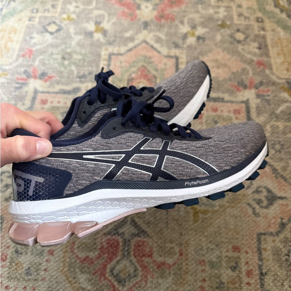 Women’s ASICS sneaker